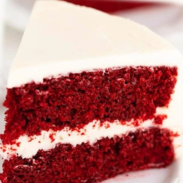 Delicious Red Velvet Cake